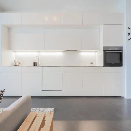 아파트 High-end With Rooftop Terrace And Gym *