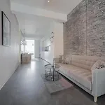 High-end With Rooftop Terrace And Gym